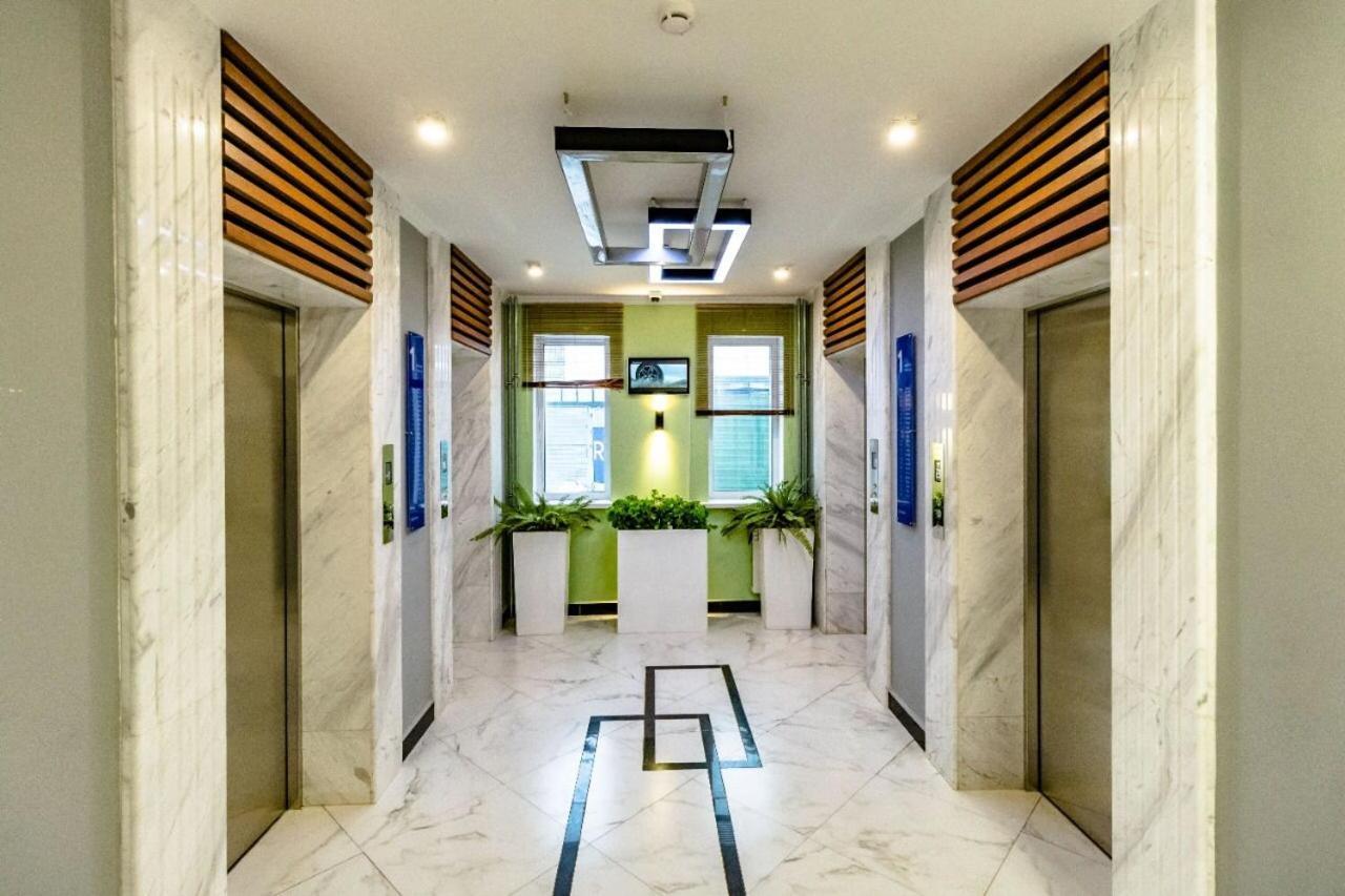 Apartments 7 Я-14 Nur-Sultan  Exterior photo