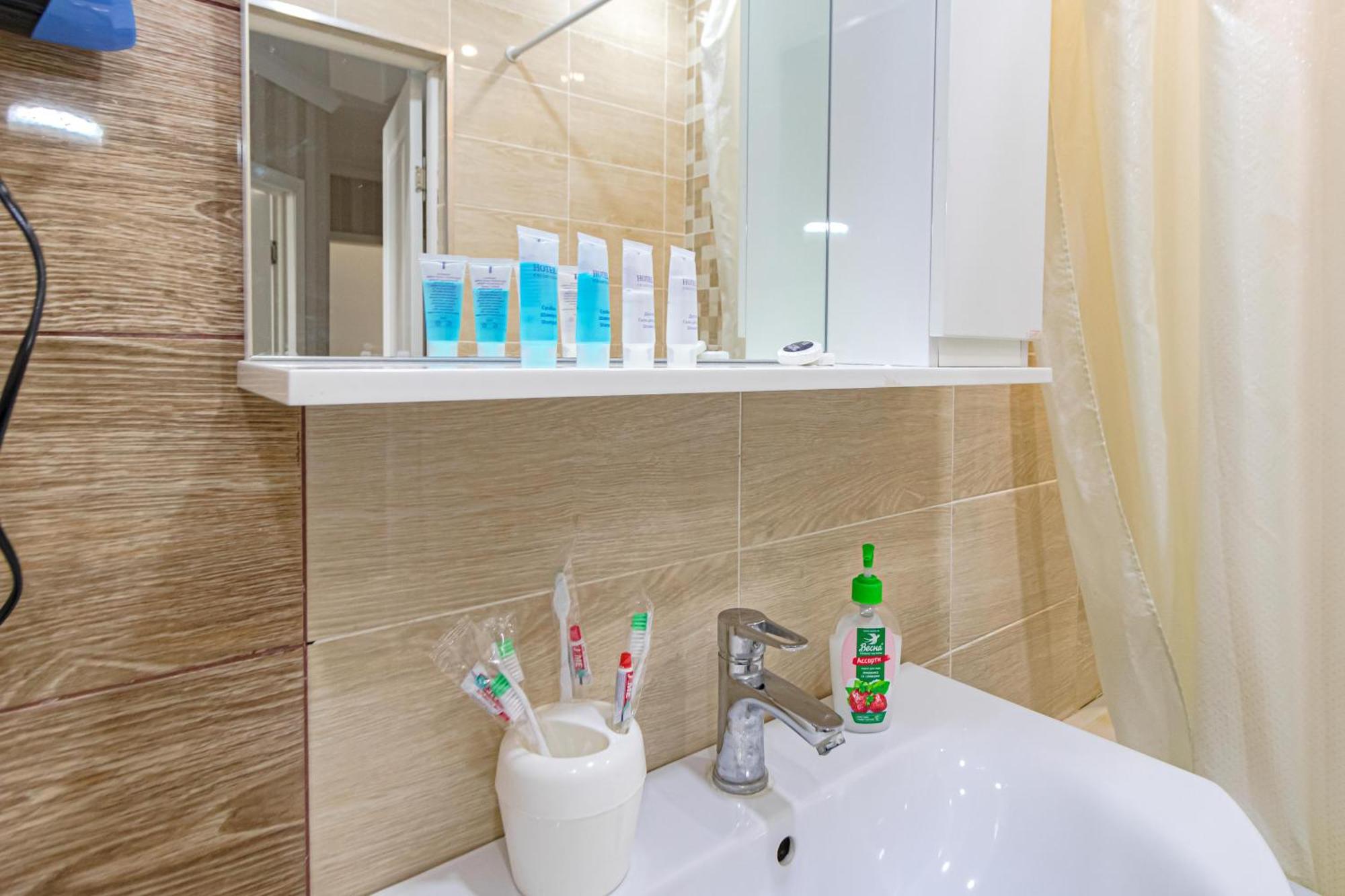 Apartments 7 Я-14 Nur-Sultan  Exterior photo